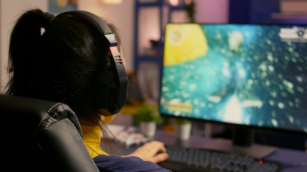 Unleash excitement and rewards at the premier case opening destination